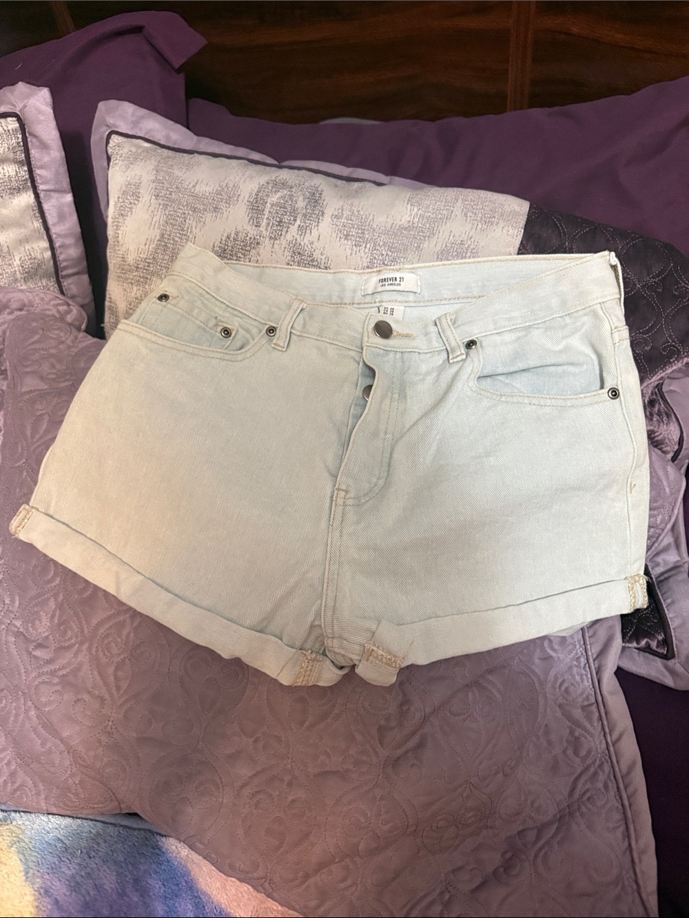 Light Wash Denim Shorts - Unbranded